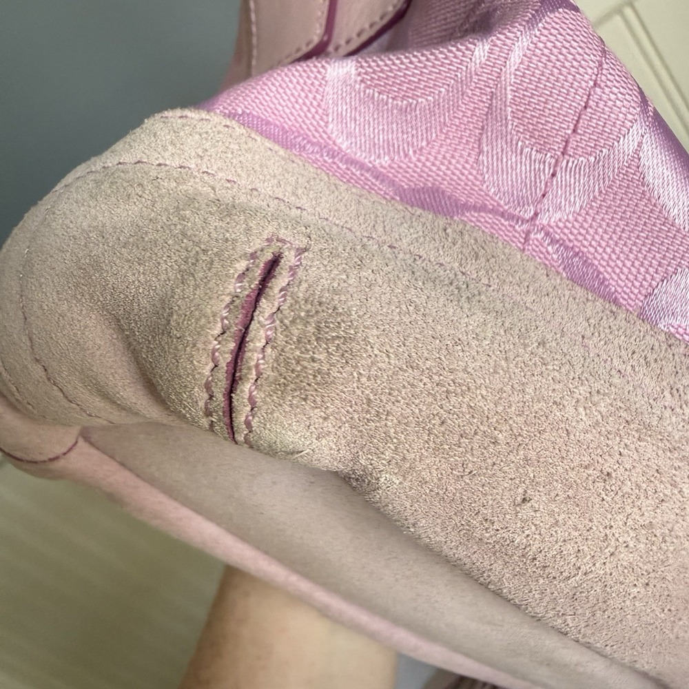 Vintage COACH Signature East West Hobo Shoulder Bag Purse Pink Canvas Y2K - Picture 7 of 16